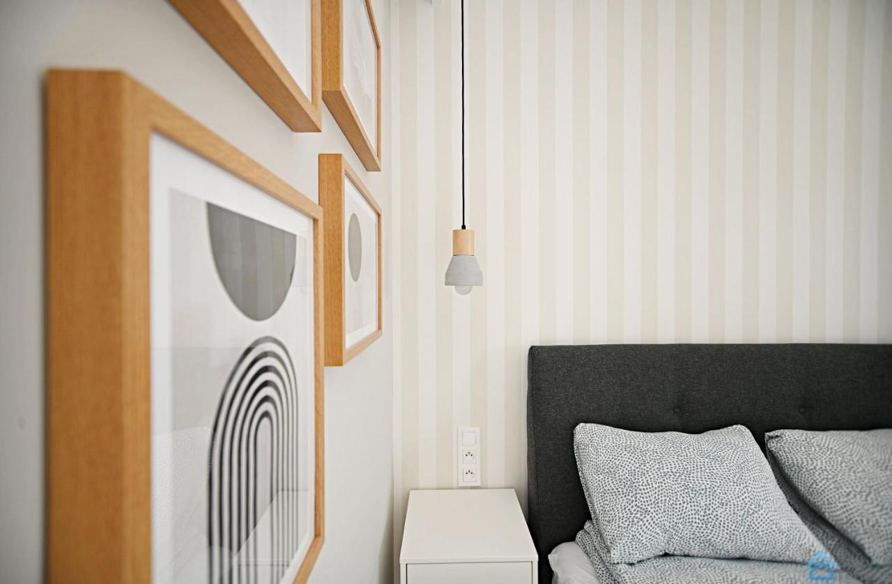 Beige 3City Apartment With Parking In Gdansk By Noclegi Renters 外观 照片