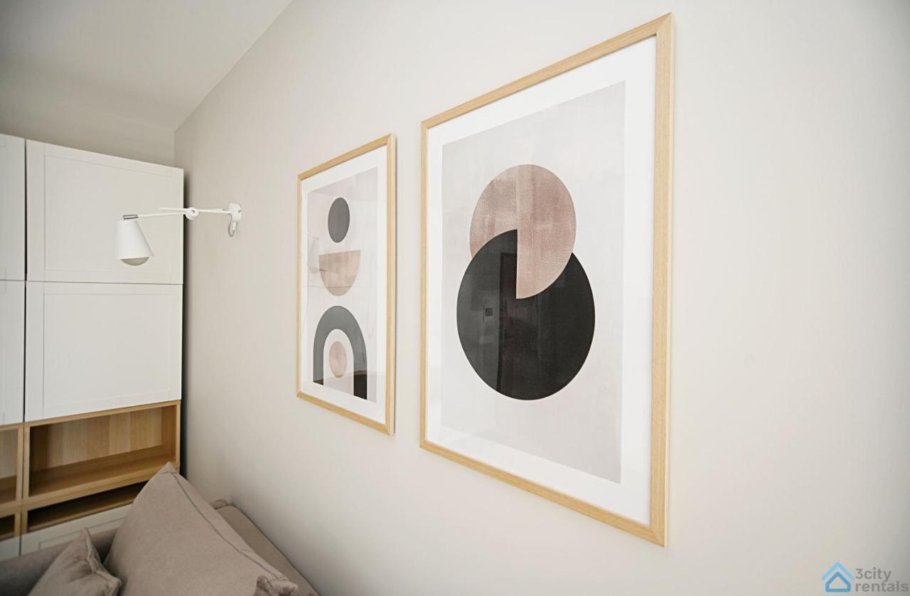Beige 3City Apartment With Parking In Gdansk By Noclegi Renters 外观 照片